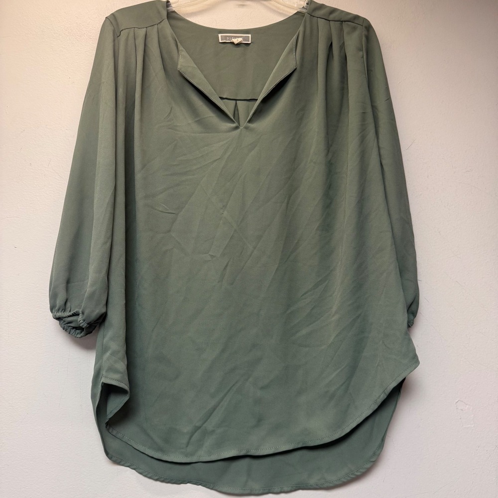 Pleione Split Neck Blouse Womens Medium Olive‎ Green Excellent High Low Hem 3/4